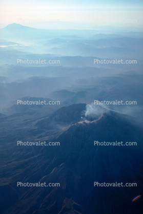 volcano, venting gasses