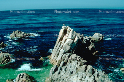 Pacific Ocean, rocks, rugged coast, coastline