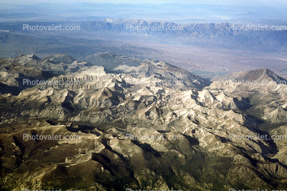 Sierra-Nevada Mountains, near Mono Lake