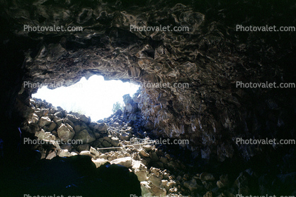 Skull Ice Cave, Lava Tube, Cave, Lava Formations, underground, cavern, fairy tale land, magma, magmatic
