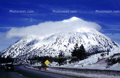 Mount Shasta Cinder Cone, clouds