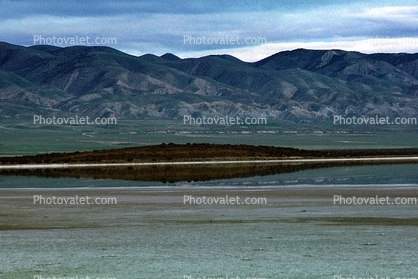 Soda Lake in the winter, wintertime, reflection, water, clouds, mountains