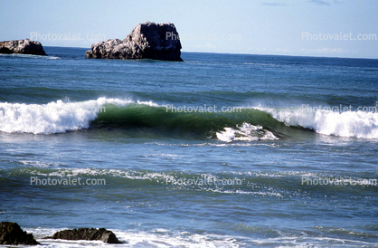 San Simeon, Pacific Ocean, Waves