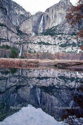 Merced River, Yosemite Falls, Waterfall, reflections, water