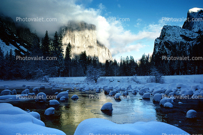 Yosemite Valley in the Winter, El Capitan, Merced River, Granite Cliff, Smooth Snow Covered Rocks