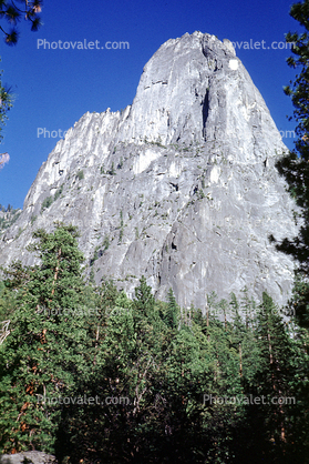 Cathedral Rock, Granite Cliff
