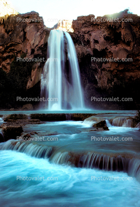 Havasupai, Waterfall