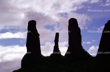 Totem Pole spire, geologic feature, butte, Monument Valley, Arizona