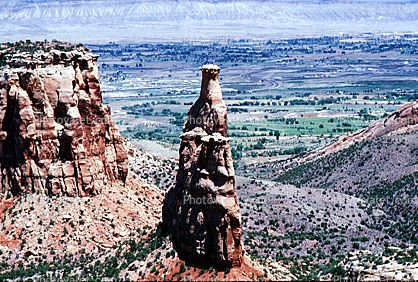 Hoodoo, geologic feature, mesa, spire