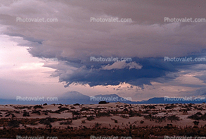 White Sands National Monument, Angry Clouds