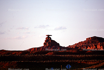 Mexican Hat Rock, erosion, sandstone formation, butte, HooDoo, Spire, Sandstone