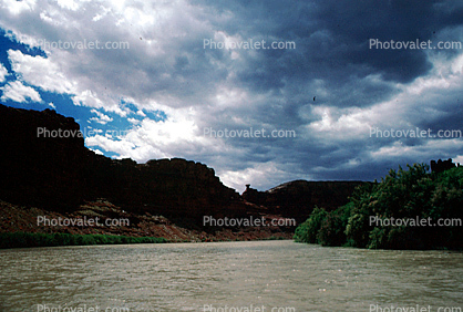 Colorado River, Water, clouds, trees, silt, mud, muddy