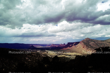 Mountains, clouds, Castle Valley, east of Moab
