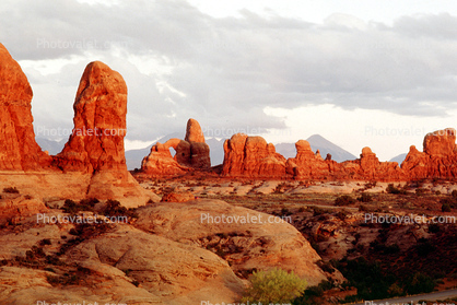 Stone, Rock, arch, Knob, Clouds, Balance Rock, geoforms, geologic feature, spire, HooDoo, Sandstone