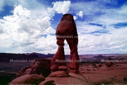Delicate Arch, Arches National Park, geologic feature, geoform