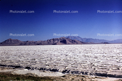 Bonneville Salt Flats, soda lake, water