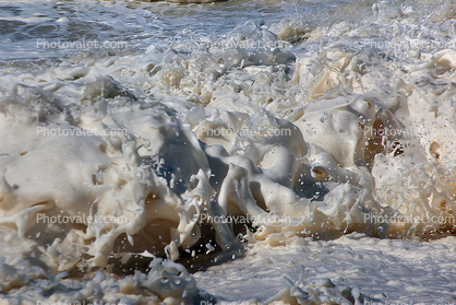 Momentary Water Sculptures, foam, waves