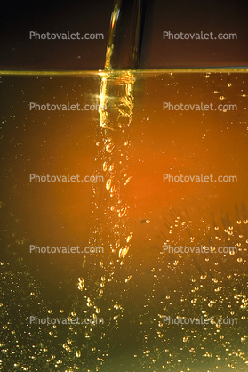 Vegetable Oil, Pouring