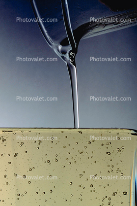Vegetable Oil, Pouring