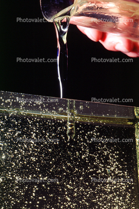 Vegetable Oil, Pouring