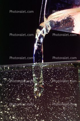 Vegetable Oil, Pouring