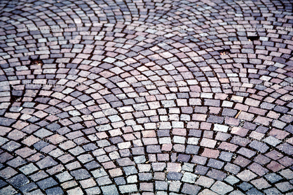 Cobblestone Brick Road, curved