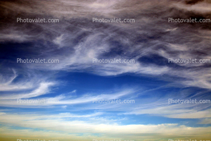 Whispy Clouds, Cirrus Startus, daytime, daylight