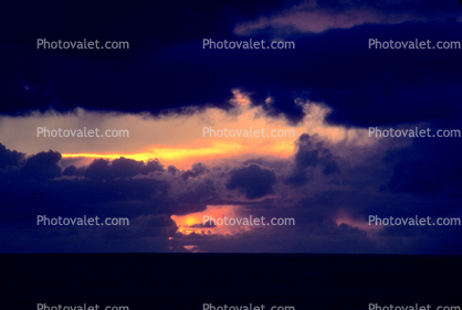 Stormy Clouds, Sunset, Sunclipse