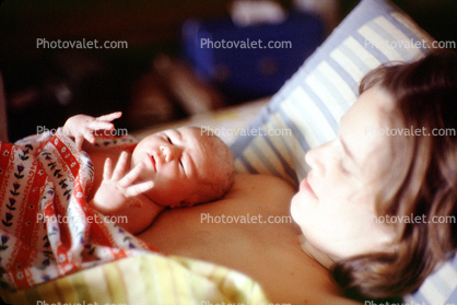 newborn, Home Childbirth