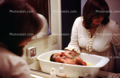 Newborn, Baby, Tub, crying, cleaning, washing, infant, Childbirth