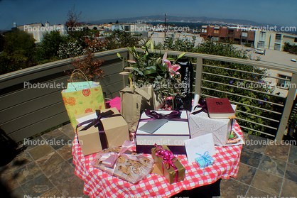 presents, Potrero Hill