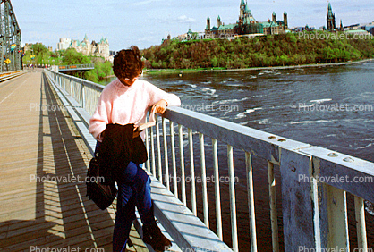 Royal Alexandra Interprovincial Bridge, steel truss cantilever bridge, Ottawa River, skyline, cityscape