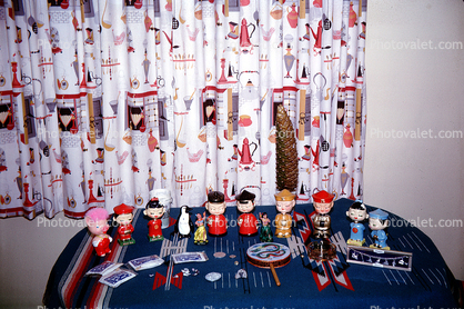 Chinese Dolls, Asian