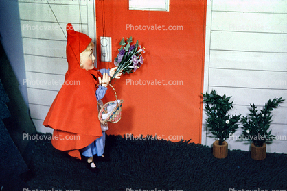 Little Red Riding Hood at Grandmothers Door, String Puppet, Diorama, 1950s