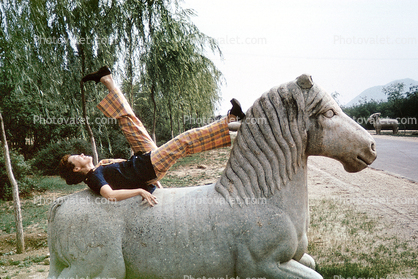 Horse, Horsing around, Lady, Woman, China