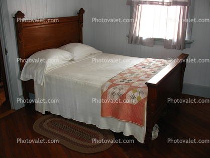 Bed, Window, Pillows, Blanket, Rug
