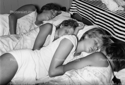 Sleeping Girls, Slumber Party