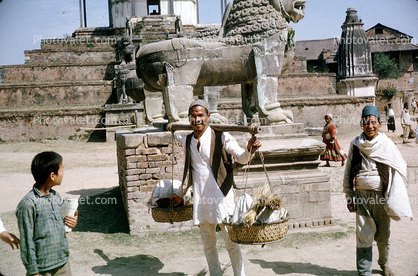 Men Carrying, statue, Kathmandu