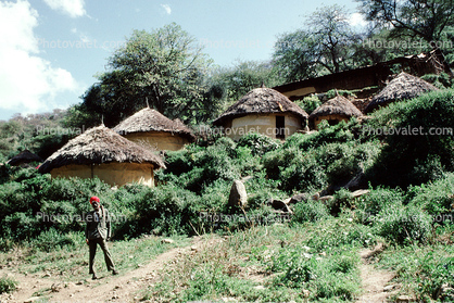 Village, Thatched Roof House, Home, Grass Roofs, Building, roundhouse, house, Sof Omar, Holy Caves, Sod