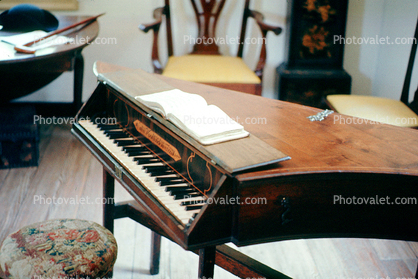 Harpsichord, Keyboard, musical instrument
