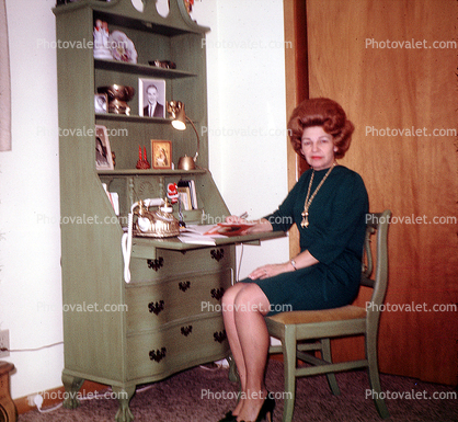 Desk, Lady, Woman, Chair, Telephone, Bouffant Hairdo, dress, 1950s