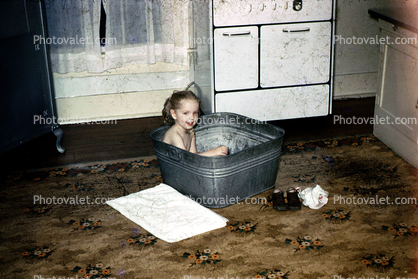 girl, tub, washing, retro, cute, funny, 1940s