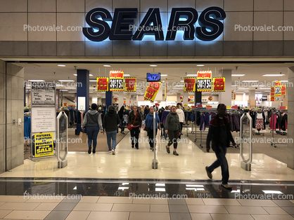 Sears Going Out Of Business, 2019, clearance