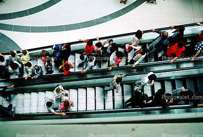 escalator, center, crowds, crowded, people, Eatons, Mall