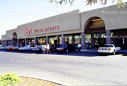 fry's Electronics, Parking Lot, Cars, building, store, Super Stores, parking, shoppers, parked cars, 1980s
