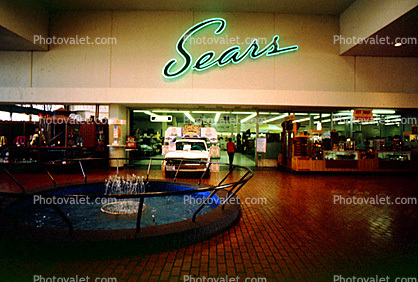 Water Fountain, aquatics, car, mall, interior, Sears, building, store, Shopping Center, signage, 1980s, inside, indoors