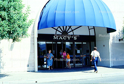 Mall, Macy's, awning, people, shoppers, building, store, Shopping Center, Canopy, signage, 1980s