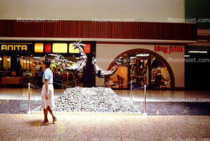 King John, Anita, Mall Shoppers, Shopping Mall, interior, inside, indoors, tile floor, 1980s