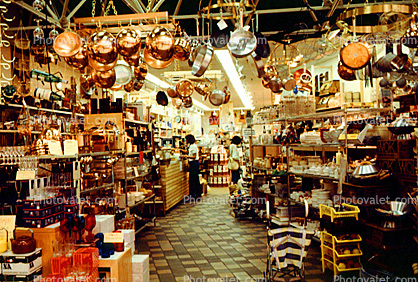 Kitchen Utensils Store, Shopping Mall, interior, inside, indoors, shoppers, 1980s