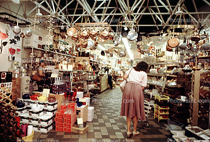 Shopping Mall, interior, inside, indoors, shoppers, kitchen wares, 1980s